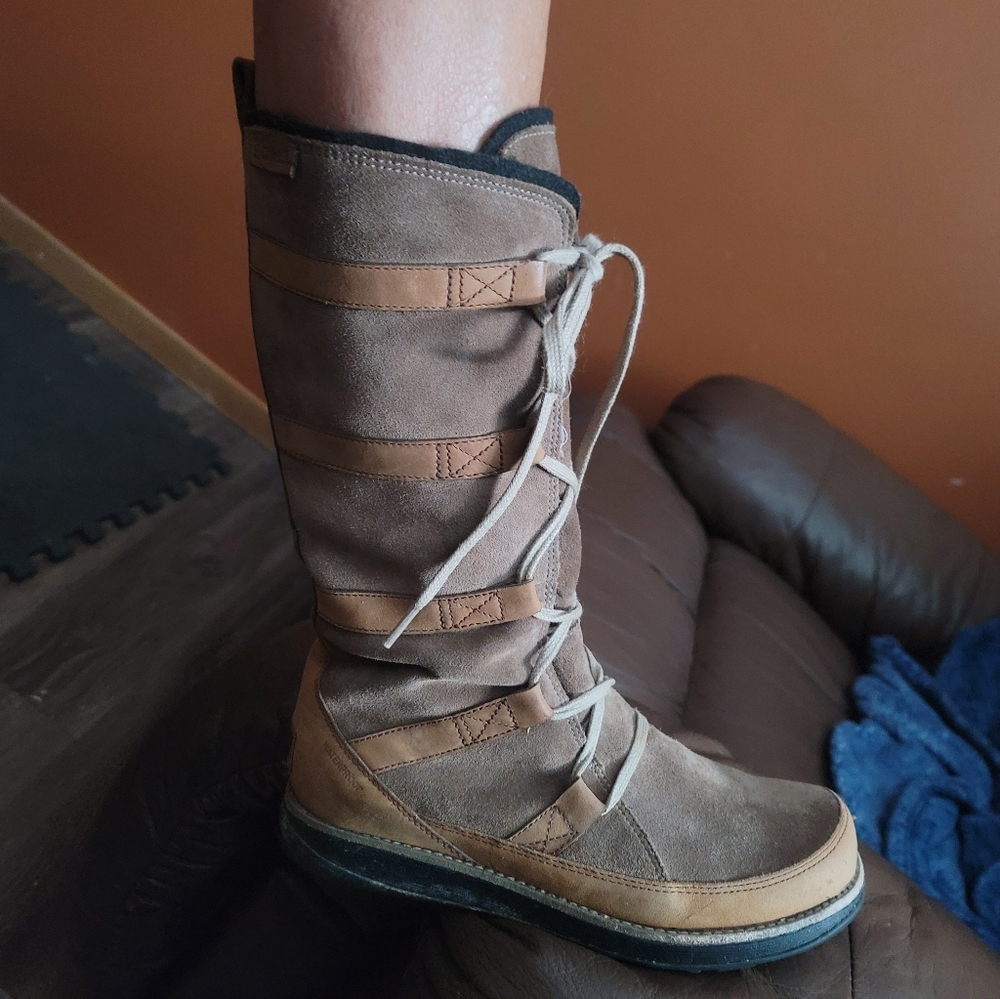 Sorel Boots Sz 8